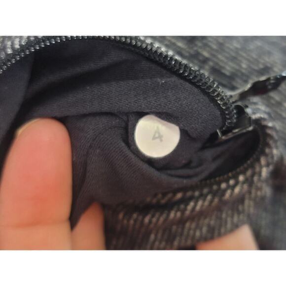 Lululemon Runderful 1/2 Zip in Mini Check Pique, sz 4 - Picture 7 of 14